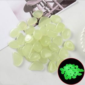 100 Luminous Stones Fluorescent Aquarium Pebbles Fish Tank Garden Luminous Stones (Option: Primary colors-100pc)